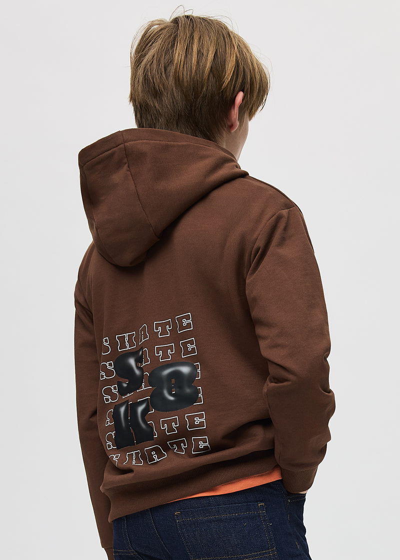 Boy wearing Mayoral Nukutavake Skate hoodie – back view showing bold repeated SKATE back graphic