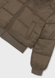 Mayoral girls faux fur collar cropped puffer jacket – front flat lay showing full zip, welt pockets and faux fur collar