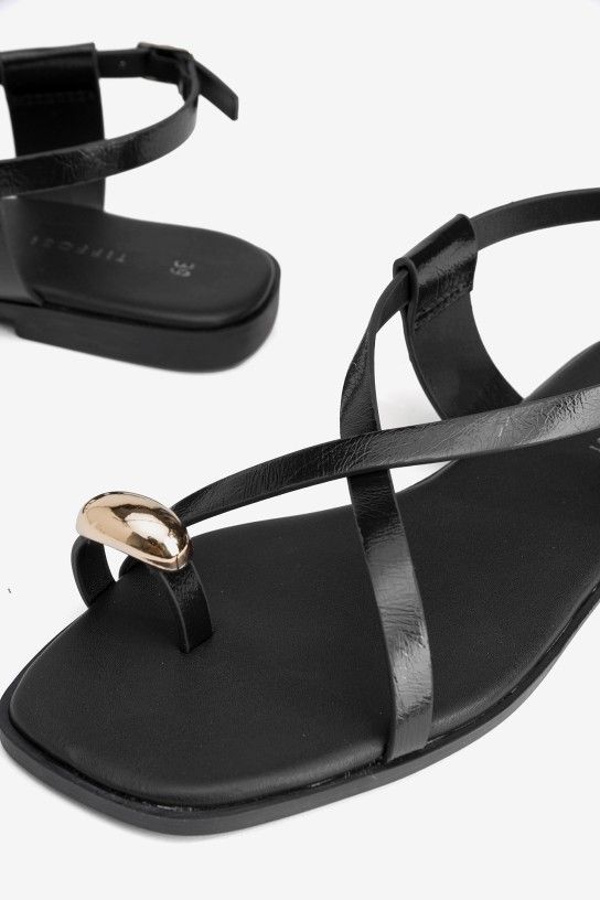 Tiffosi Macau Flat Sandals |  Black 10064754