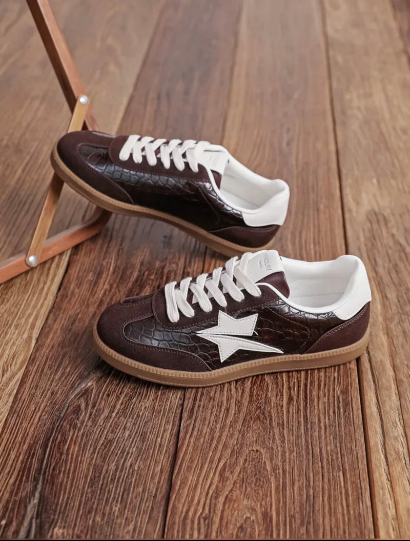 Findlay Lexi Trainers | Brown FY1316