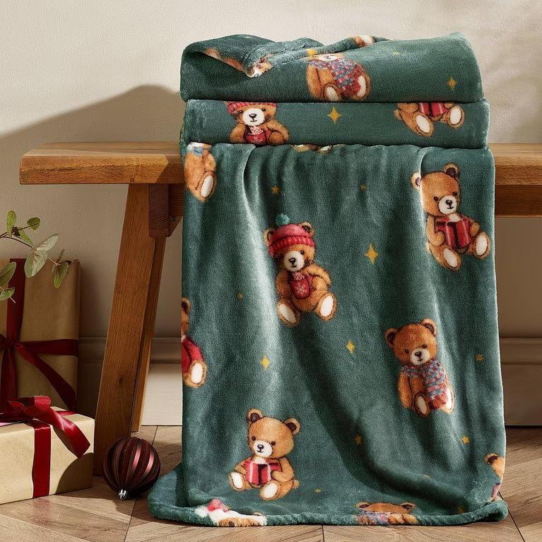 Catherine Lansfield Tartan Teddy Bear Throw | Green 385737