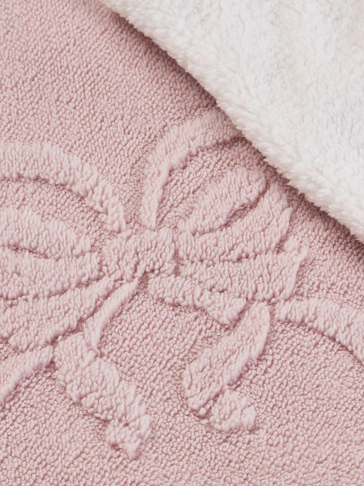 Catherine Lansfield Carved Bow Throw | Pink