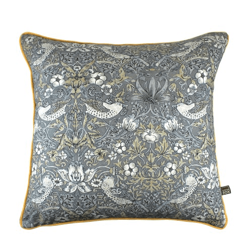 3pt1055A Vivaldi Filled Cushion