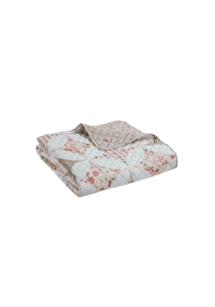 Catherine Lansfield Pinsonic Patchwork Bedspread | Green| 220x230cm