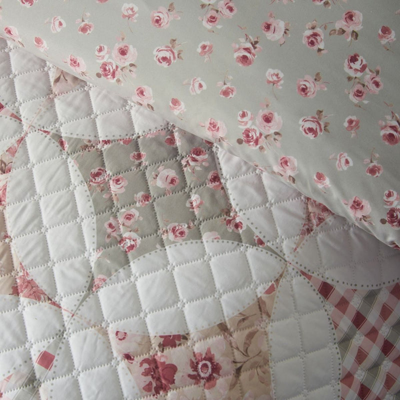 Catherine Lansfield Pinsonic Patchwork Quilt Set | Green