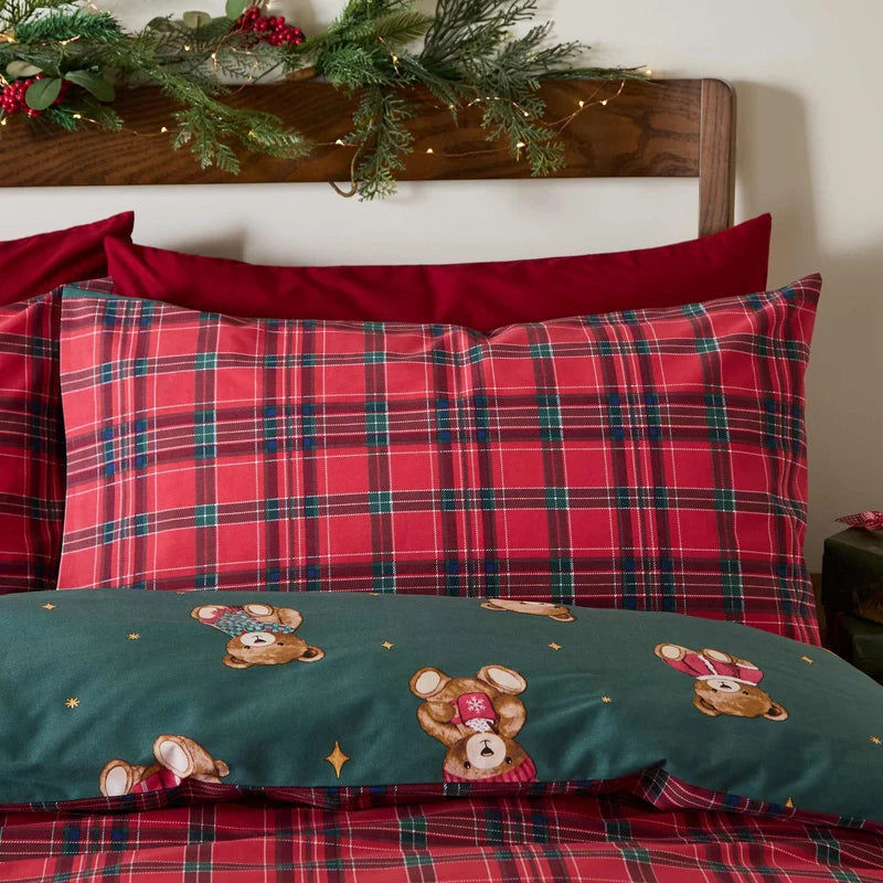 Catherine Lansfield Tartan Teddy Bear Duvet Set | Green