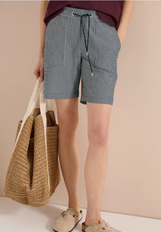 CECIL Neele Seersucker Shorts  | Green 380989