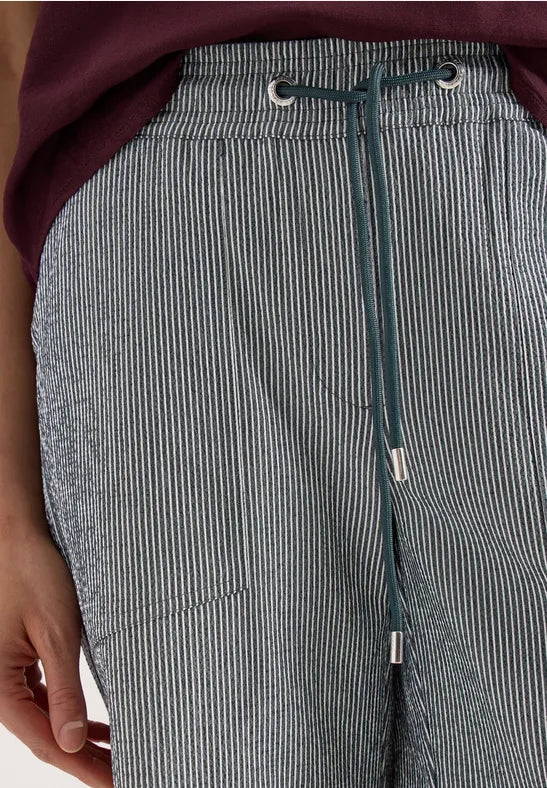 CECIL Neele Seersucker Shorts  | Green 380989