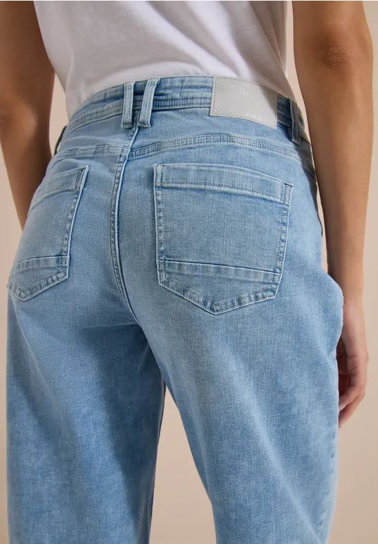 CECIL Scarlett Barrel Leg High Waist Jeans | Light Blue Wash 381335