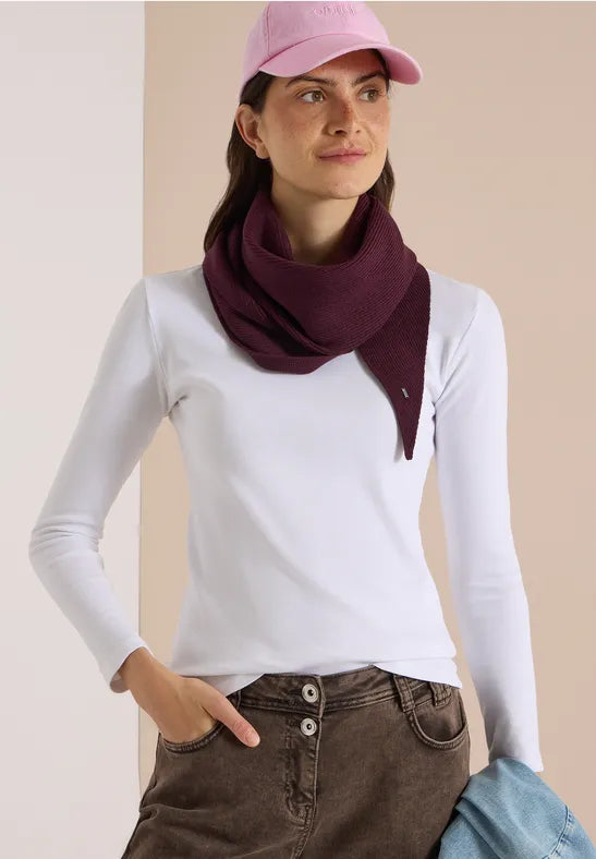 CECIL Small Knitted Triangle Scarf | Berry 573196