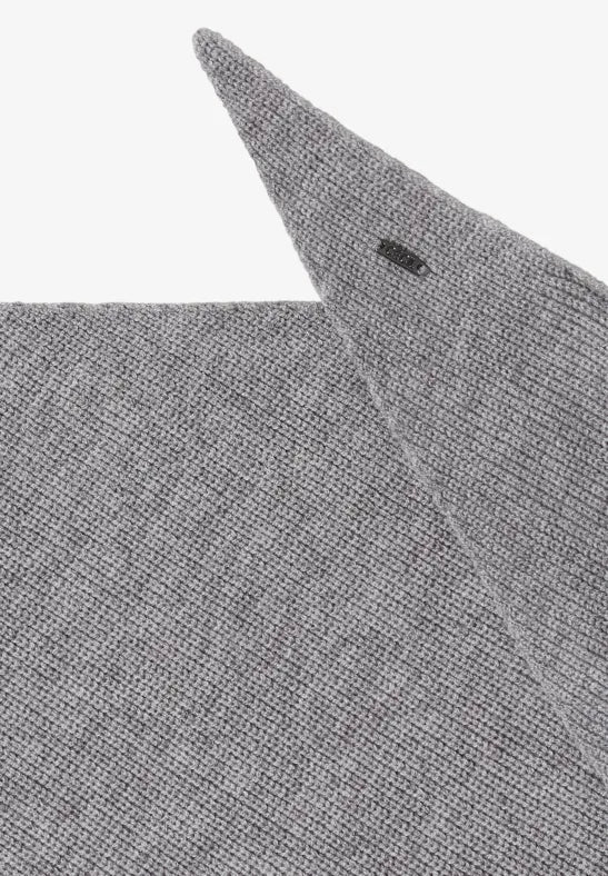 CECIL Small Knitted Triangle Scarf | Moonlight  573196
