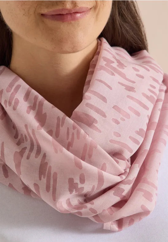 Cecil Solid Burnout Loop Scarf | Rose 573275