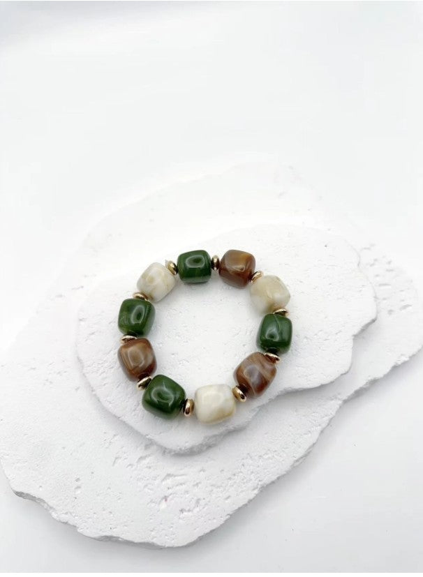 Claren Bijoux Elastic Acrylic Bracelet | Bottle Green BR264