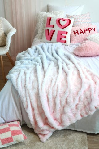 STOF Punky LOVE Tufted Boucle Cushion | Fuchsia CE441005
