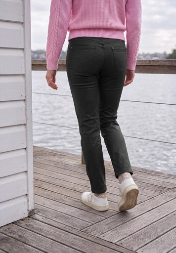 Cecil Toronto Coated Straight Jeans | Black  380943