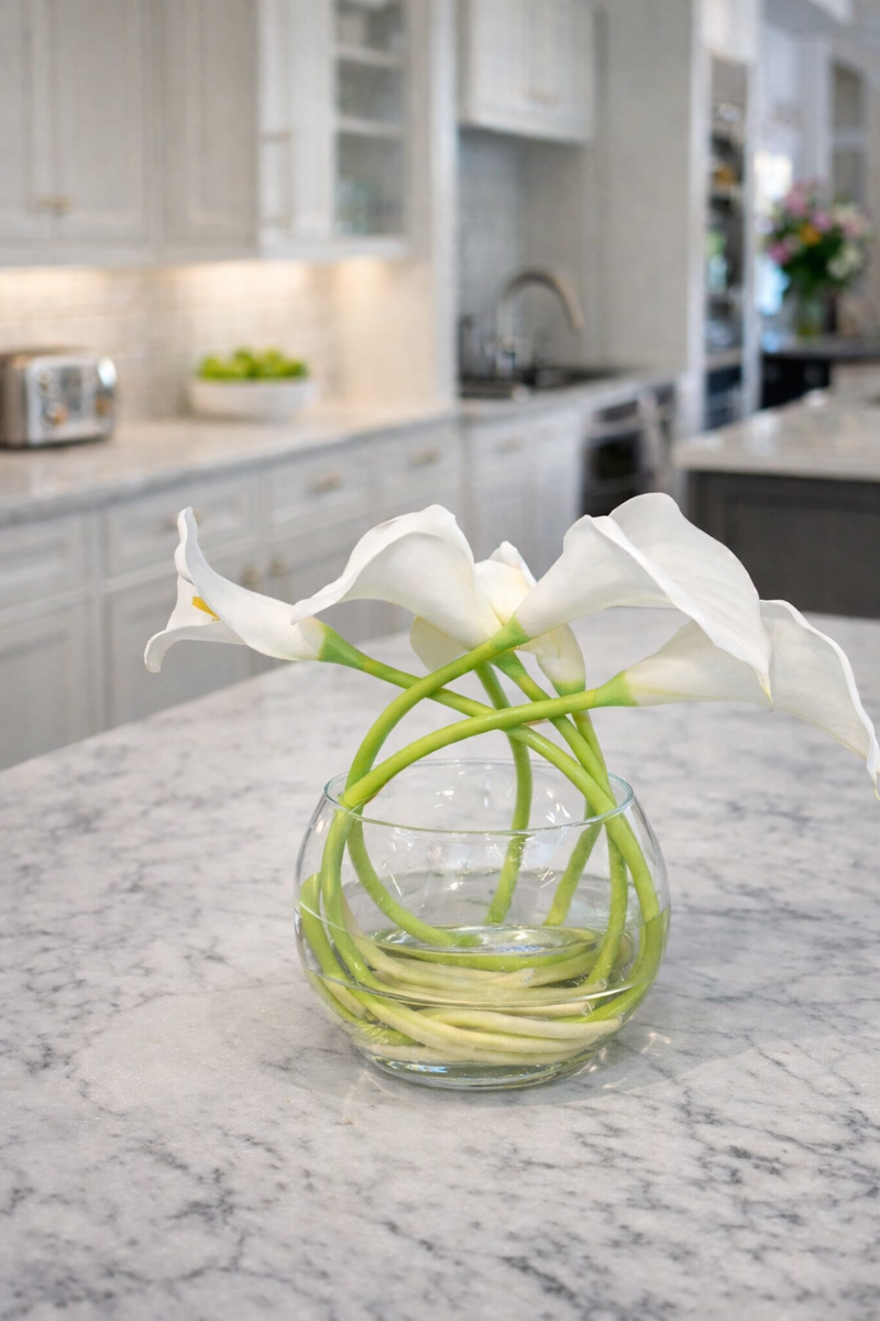 TARA White Calla Lily & Orchid Looped Glass Vase |TL7436