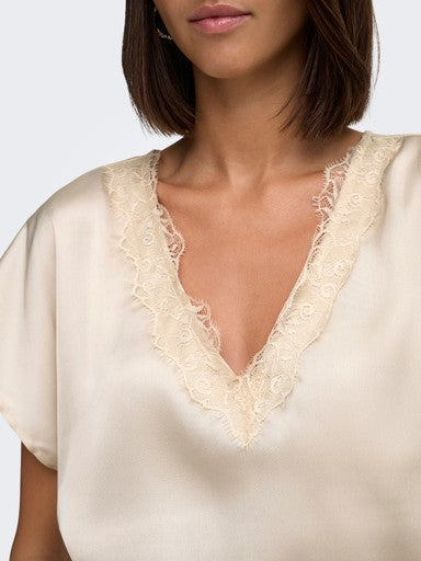 JDY Fifi Short Sleeve V-Neck Top | Pumice Stone 153835307