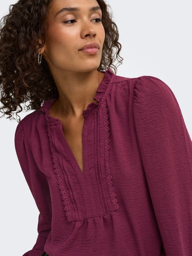 JDY Rachel Life Long Sleeve Pintuck Top | Maroon 15323274