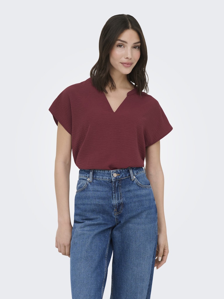 JDY Lion Life S/S Top | Blood Red