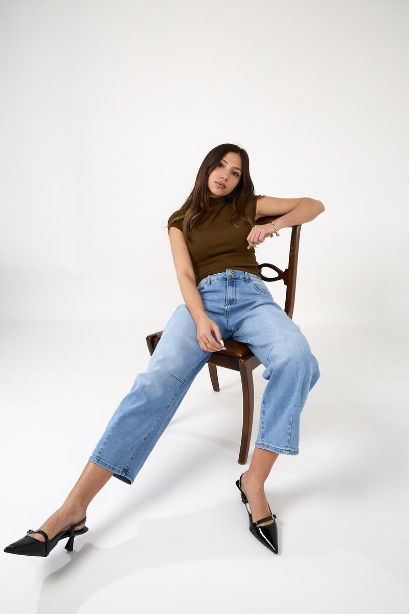 Ana & Lucy Livia Cropped Barrel Jeans | Light Blue PH7102