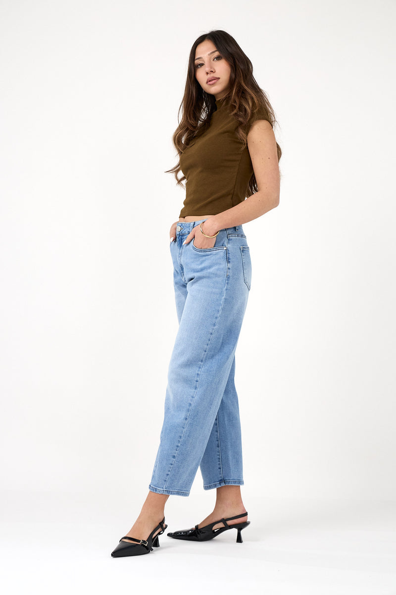 Ana & Lucy Livia Cropped Barrel Jeans | Light Blue PH7102