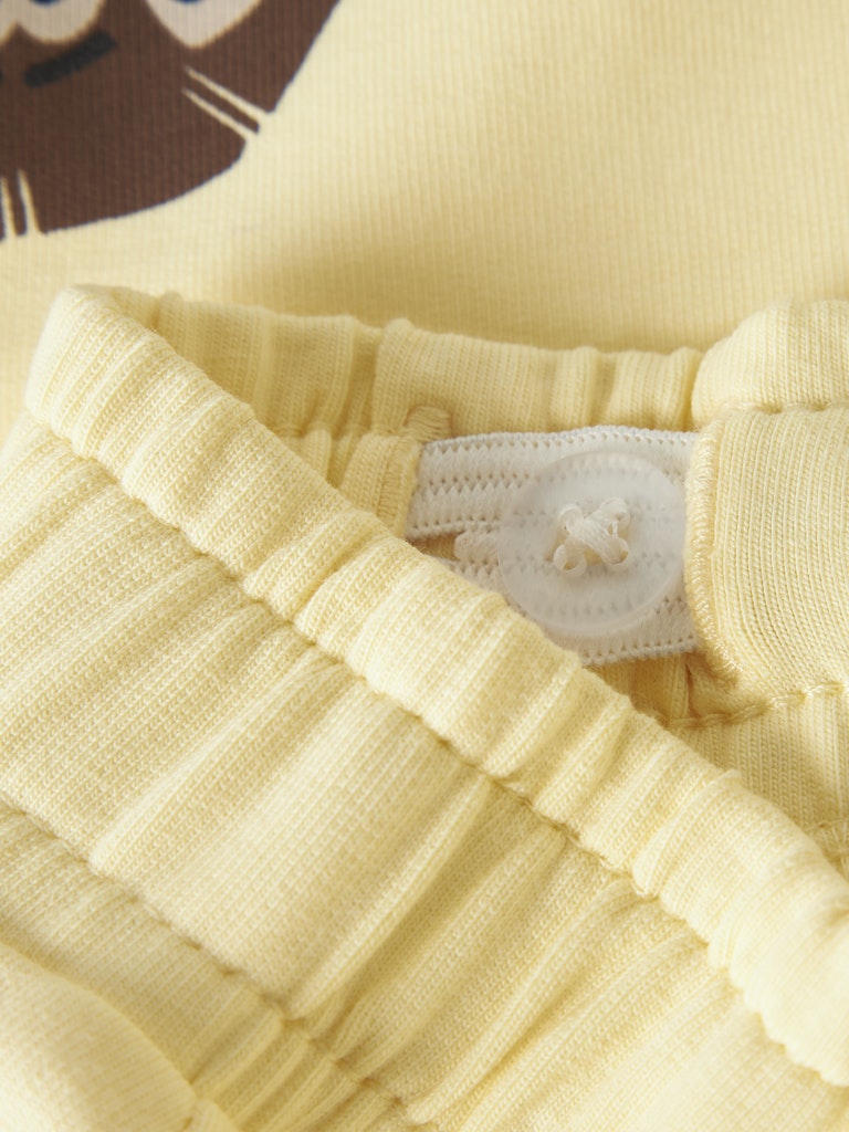 Name It Harly Mini Sweat Shorts | Cream