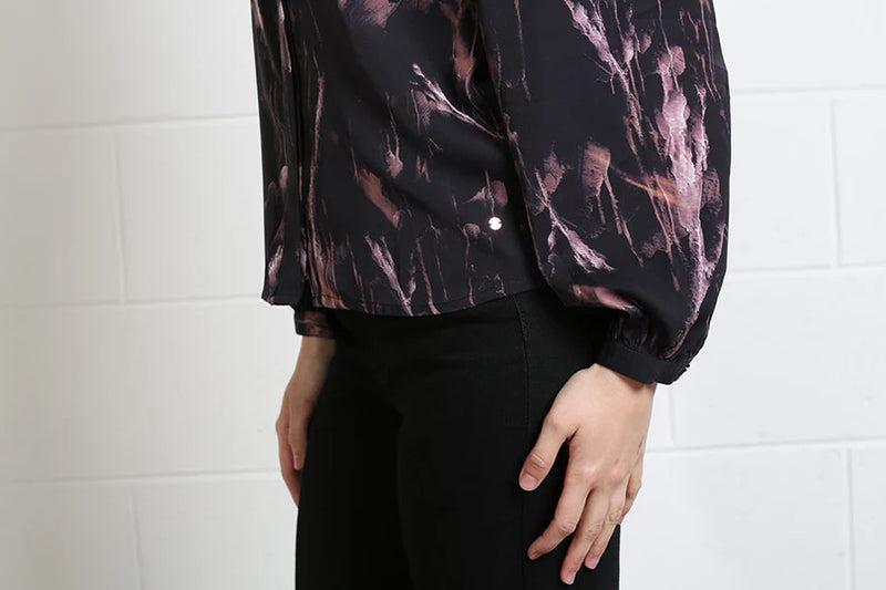 Rant & Rave Naomi Top | Black RR44-Q42