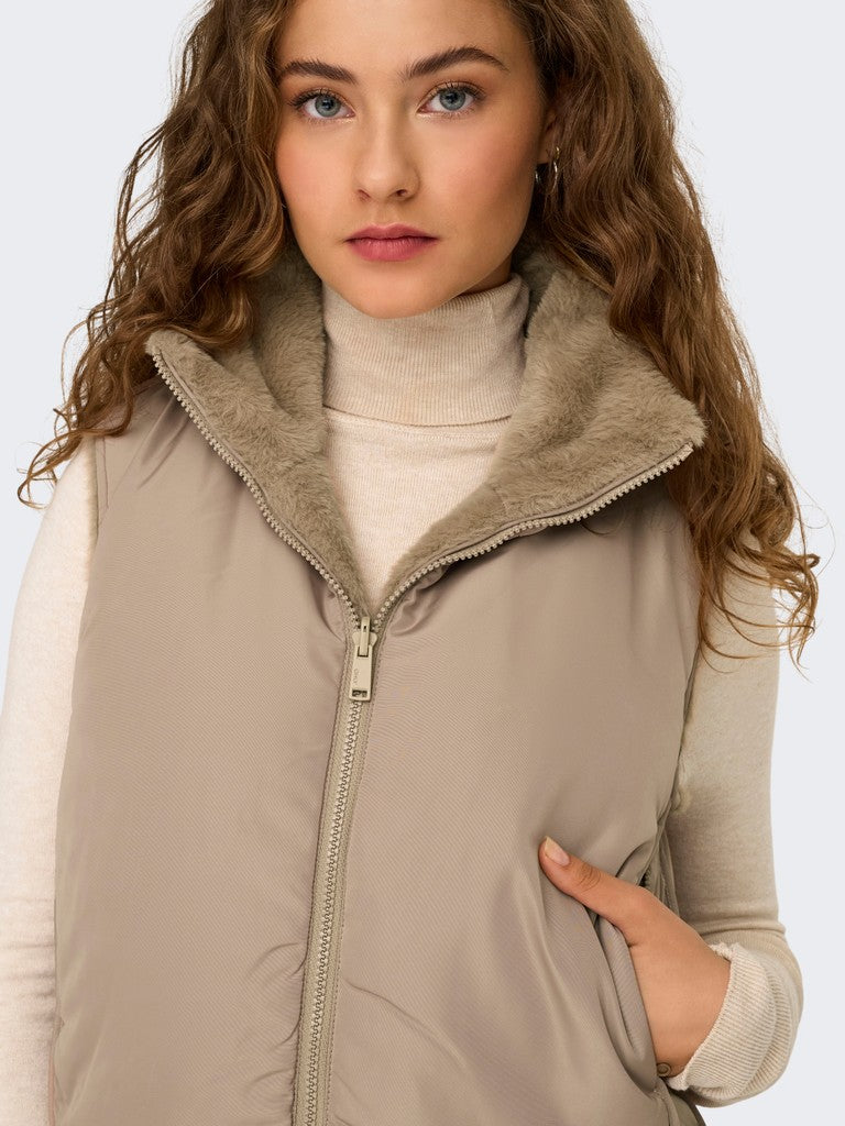 ONLY Dana Faux Fur Reversible Waist Coat | Silver Mink