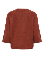 ONLY Batwing Knit Pullover Rust – model close-up neckline