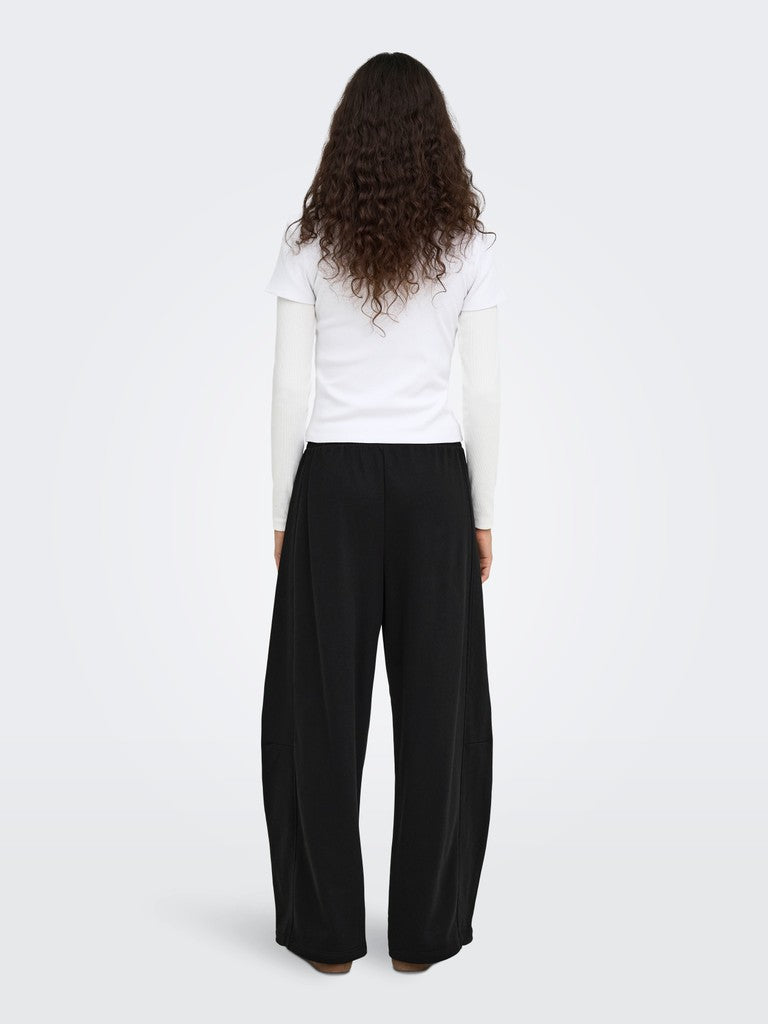 ONLY Ofelia Balloon Fit Sweatpants | Black