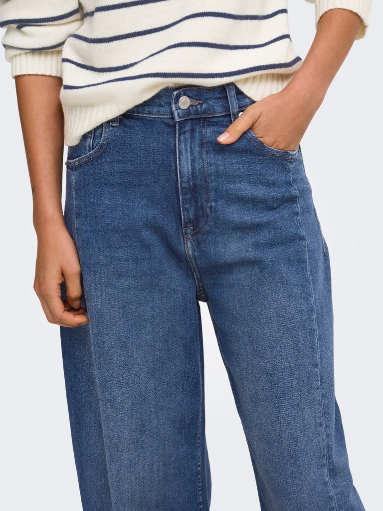 ONLY Jessica HW Barrel Ank Denim Jeans | Med Blue