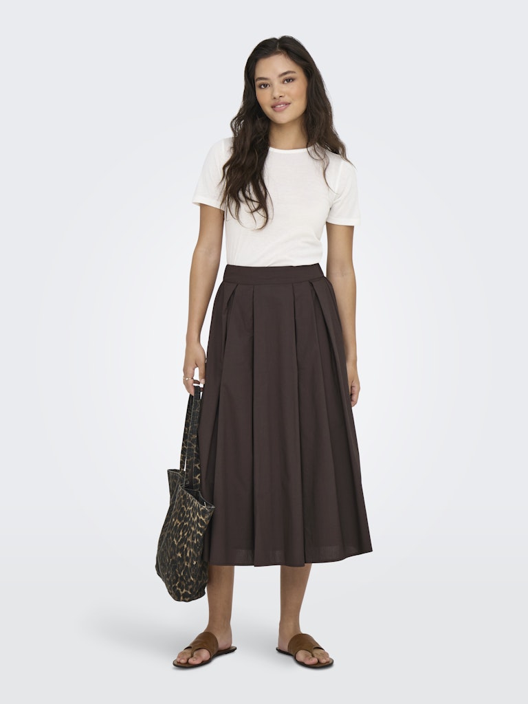 ONLY Maila Long Pleat Skirt | Coffee