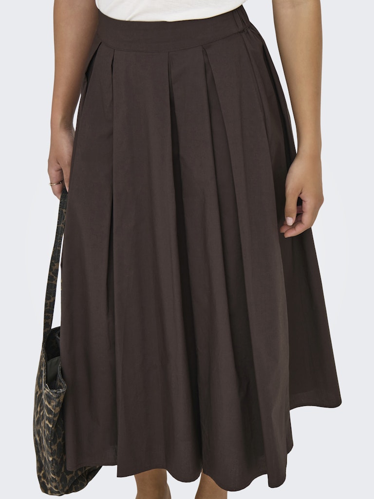 ONLY Maila Long Pleat Skirt | Coffee
