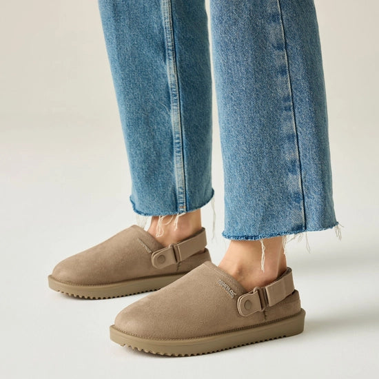 Regatta Risley Ladies Waterproof Faux Fur Clogs | Tan RWF1032