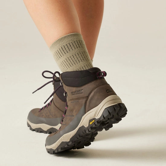 Regatta Women's Blake Vibram Walking Boots | Chesnut RWF900