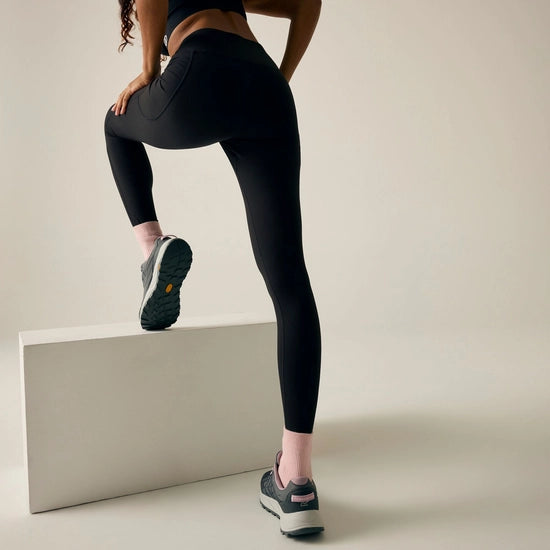 Regatta Women's Outdoor Comfort Contour Leggings | Black RWJ373