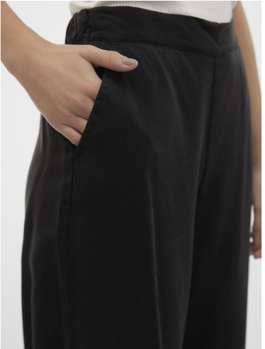 Vero Moda Bree Mr Wide Tencel  Culottes | Black