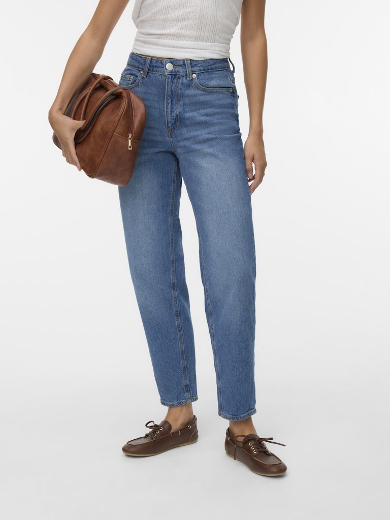 Vero Moda Tessa HR Mom Jeans | Med Blue