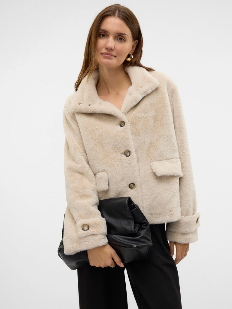 Vero Moda Sonjaeva Short Jacket | Oatmeal