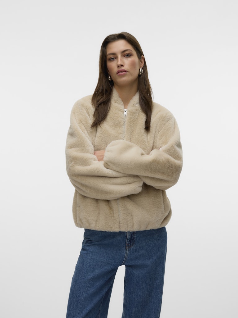 Vero Moda Sonjaliga Short Jacket | Oatmeal