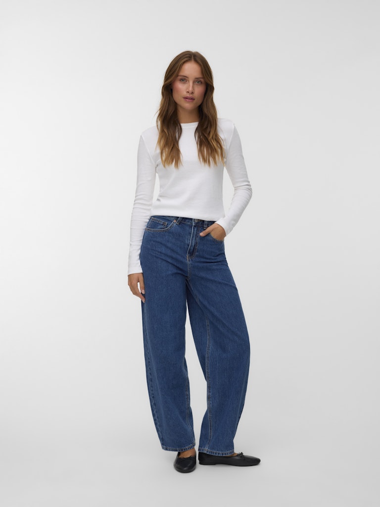 Vero Moda Billie HR Barrel Ank Jeans | Med Blue