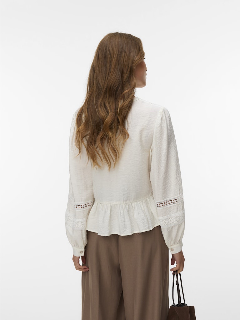 Vero Moda Jules LS Tape Top | Snow White