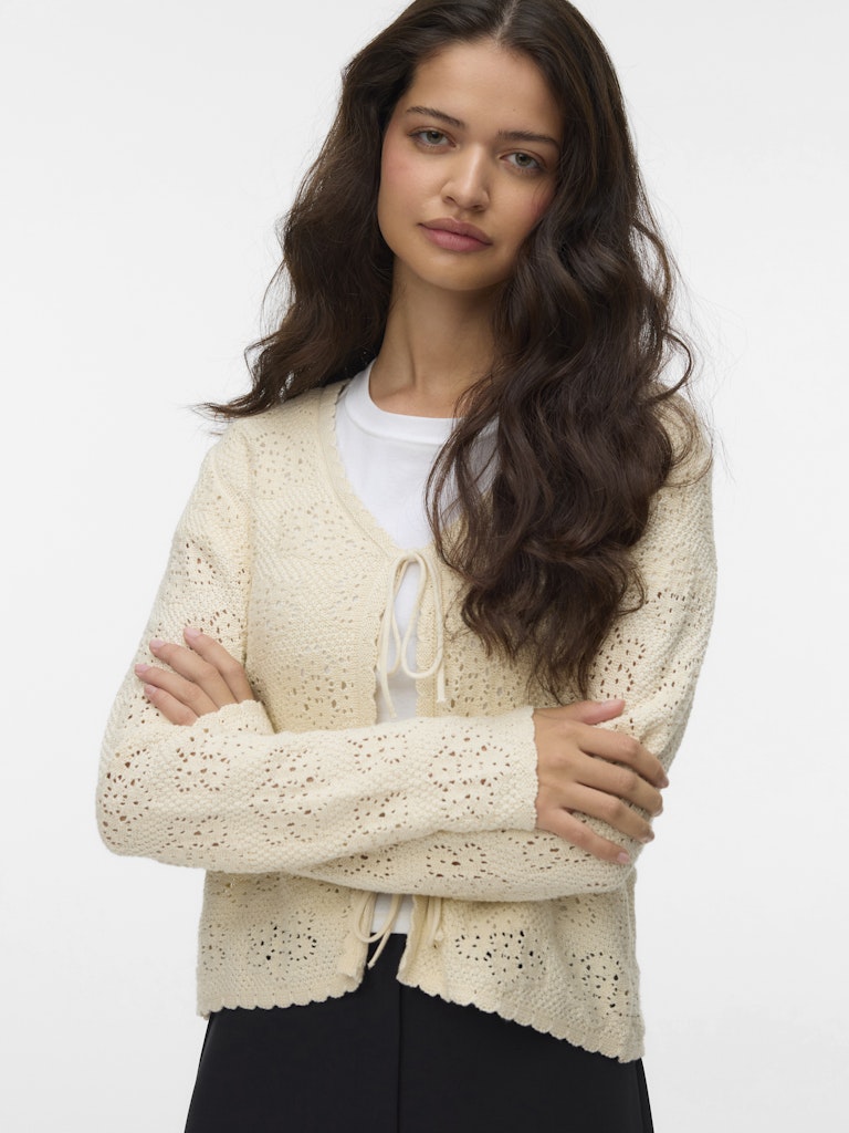 Vero Moda Ava LS V-Neck Tie String Cardigan | Birch