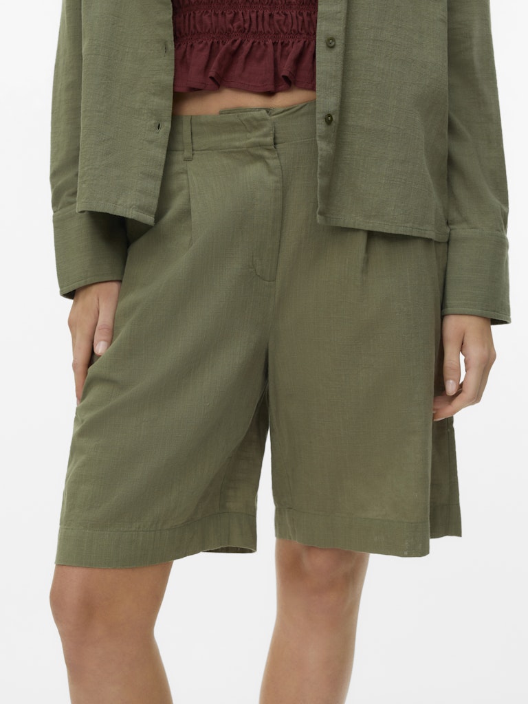 Vero Moda Cotton Linen Bermuda Shorts | Lichen