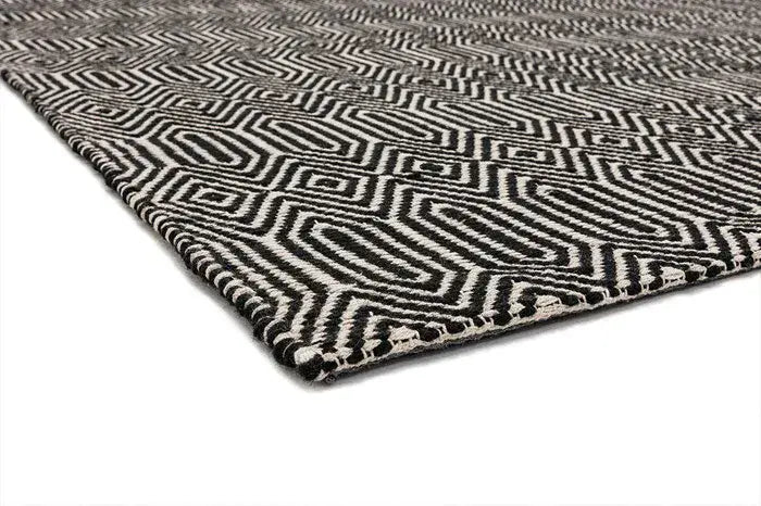 Asiatic Sloan Rug | Black