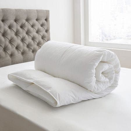 B/C JLD M/Fibre 13.5 Tog Duvet