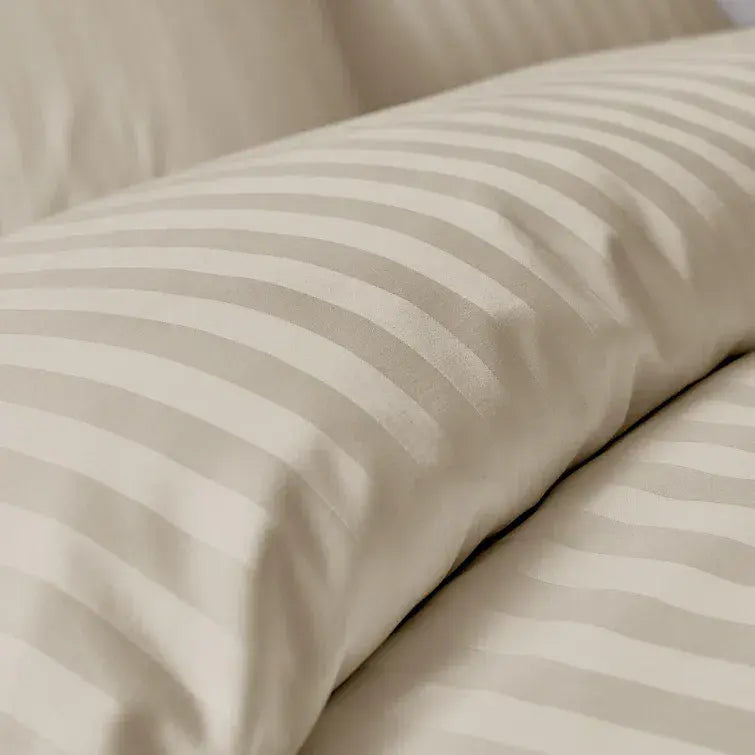 Bianca 300TC Satin Stripe Quilt |Natural