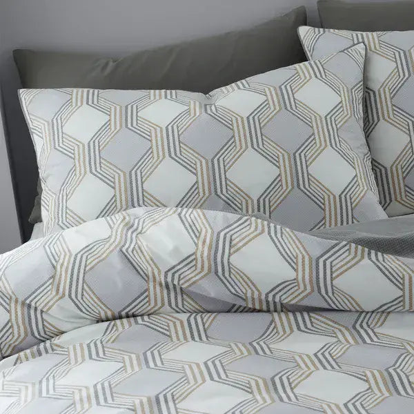 Bianca Atticus Geometric  Quilt Set | Grey