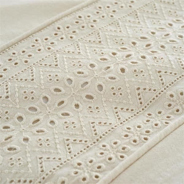 Bianca Broderie Anglaise Quilt Set | Cream