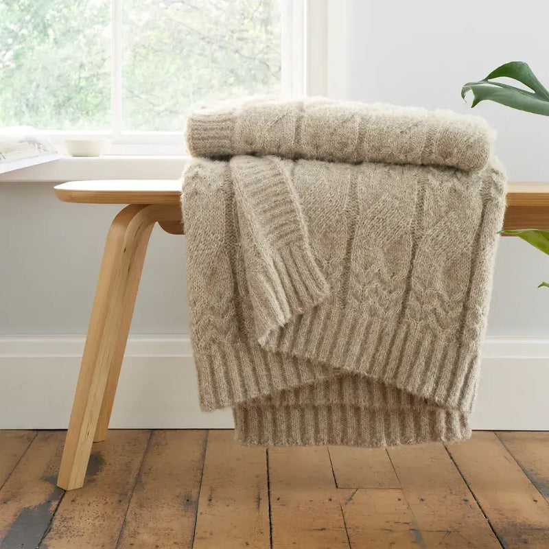 Bianca Cable Knit Throw 150 x 200 cm| Natural
